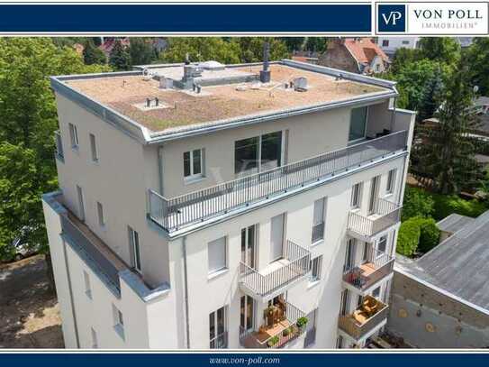 Wohnkomfort für höchste Ansprüche: Maisonette-Dachgeschosswohnung mit Lift und Kamin