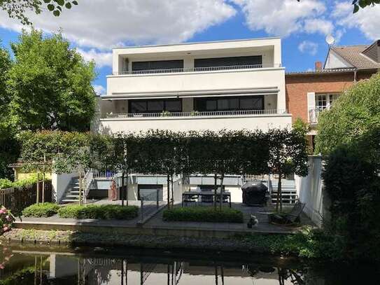 Traumhafte 3-Zimmer-Maisonette-Wohnung mit Balkon & Terrasse am Stadtweiher in Erftstadt Lechenich