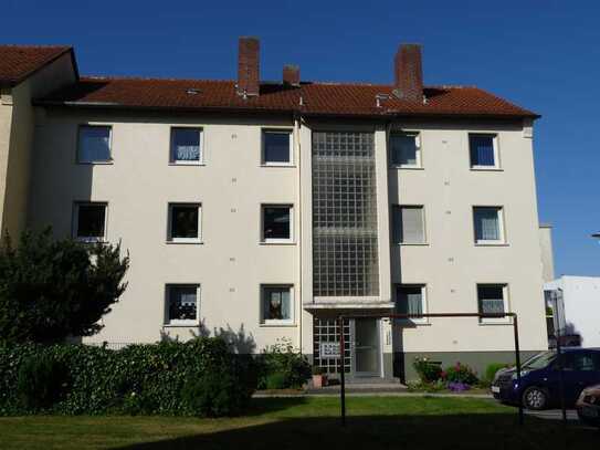 Erdgeschosswohnung mit Balkon in gepflegtem Haus