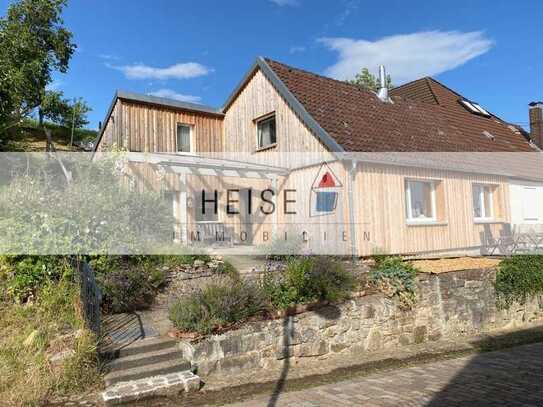 Sofort beziehbare modernisierte 1-Familien-Doppelhaushälfte, Wochenendhaus mit Sicht ins Wesertal