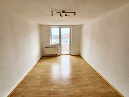 Frisch renovierte 2-Raum-Wohnung in zentraler Lage in Essen-Holsterhausen