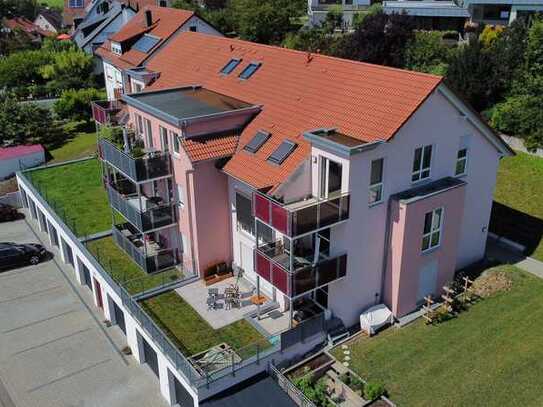 Exklusive 2-Zimmer-Wohnung mit gehobener Innenausstattung mit Balkon und EBK in Gaildorf