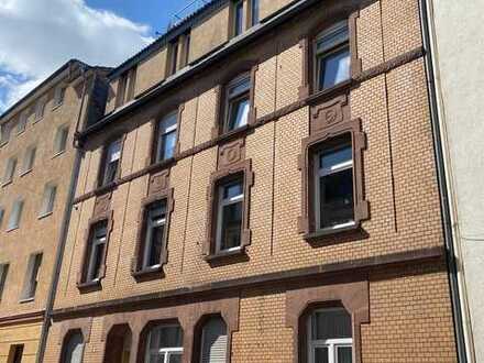 gepflegtes Mehrfamilienhaus / gute Rendite!