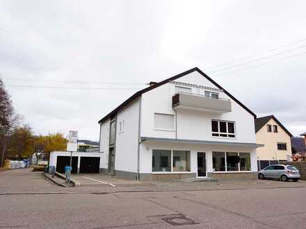 Gewerbeeinheit / Verkaufsfläche in Schulnähe zu vermieten mit großer Fensterfront