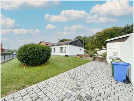 Gepflegter Bungalow in ruhiger Stadtrandlage von Laubach!