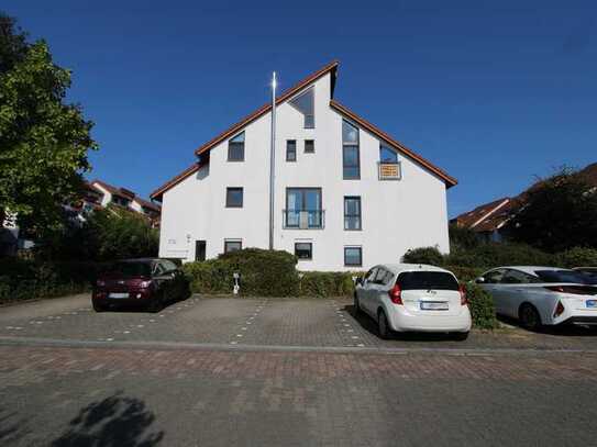 Reserviert!!!
Lichtdurchflutete Maisonettewohnung auf 3 Etagen