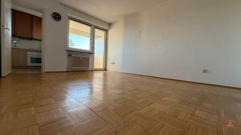 Provisionsfreie 1-Zimmer-Apartment mit separatem Küchenbereich in guter Lage leerstehend