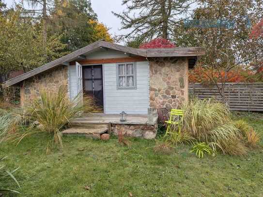 `` Am Vielbecker See`` großer Garten mit Gartenhaus in ruhiger Lage