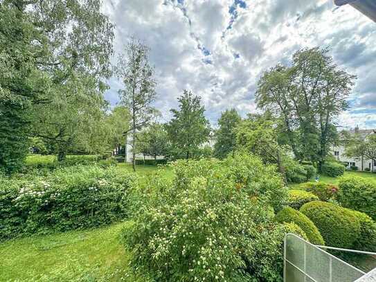 Modernisierte 3-Zi.-Whg. mit Südbalkon und Grünblick nahe U-Bahn Karl-Preis-Platz