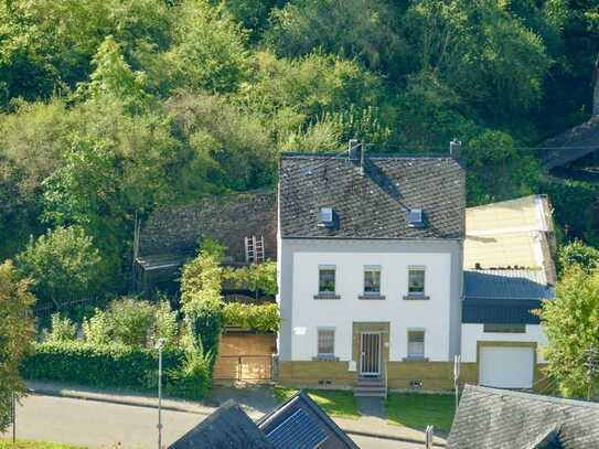 Freistehendes Einfamilienhaus in idyllischer Lage