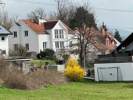 Attraktives EFH in bester Lage. Ideal für Familien mit Kindern jeden Alters