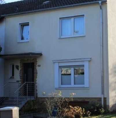 Gepflegte 4-Raum-Doppelhaushälfte mit EBK befristet zu vermieten in Bonn Lengsdorf