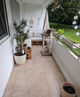 Modernisierte Wohnung mit Balkon am Eckbusch