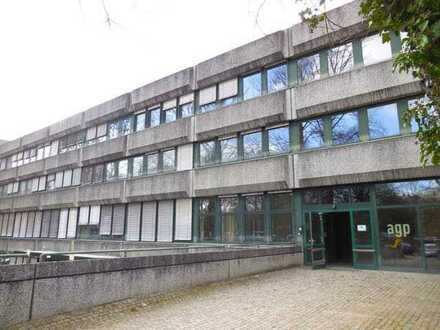 Großzügige Büro- oder Praxisflächen, Nähe Bahnhof