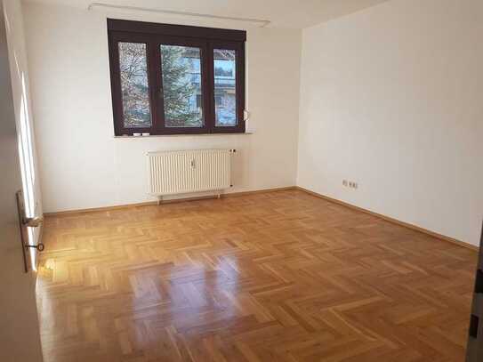 2 Zimmer Wohnung / Parkett / Marmorbad / Bad Herrenalb