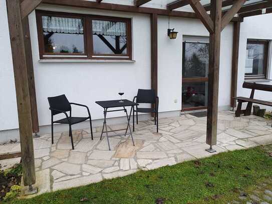 2 Zimmer mit Terrasse