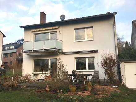 saniertes Zweifamilien-Wohnhaus in Brühl-Pingsdorf mit großem Garten, Garage und Stellplatz