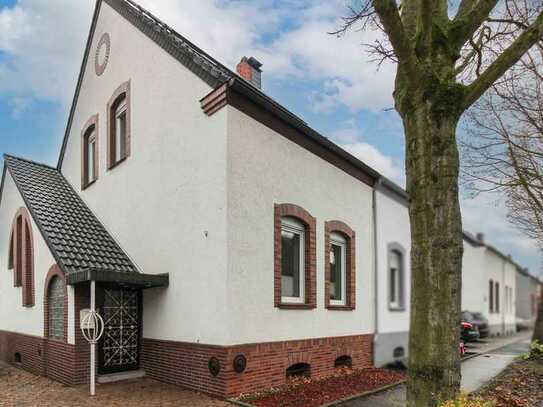 Modernes Familienglück: Kernsanierte Doppelhaushälfte in Gladbeck - Wohnen mit Stil und Komfort