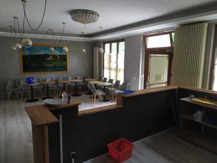 Cafe / Bistro / Feinkost / Ladenlokal