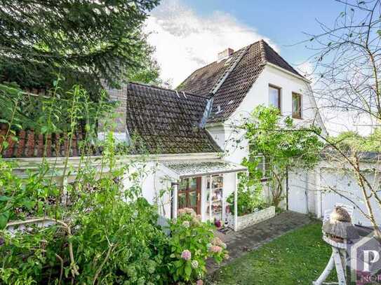 Altbaucharme und großer Garten in Oppendorf - das besondere Einfamilienhaus!