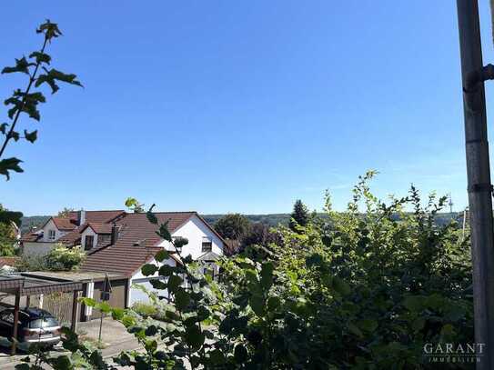 Schicke 2 1/2 Zimmer-Wohnung mit Balkon in Waldenbuch