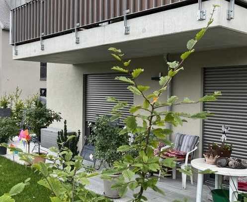 Neuwertige 2-ZKB Gartenwohnung mit Südterrasse