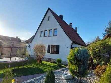 Großzügiges Einfamilienhaus mit schönem Garten!
