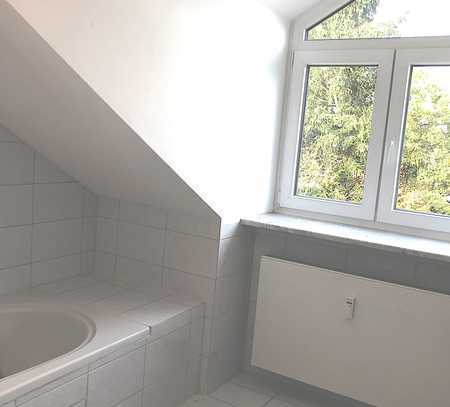 Geschmackvolle 2-Zimmer-Wohnung mit EBK in Gilching