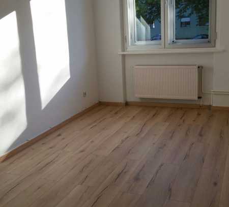 Schöne 2-Zimmer-Hochparterre-Wohnung in Berlin Reinickendorf