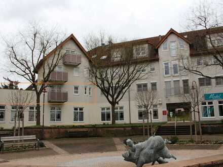 Sonnige 2,5-Zi.-Whg. mit 2 Balkonen und Terrasse