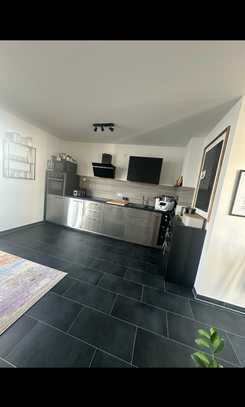 Moderne, hochwertige Loftwohnung inkl. Garage und EK-Küche in Top Lage