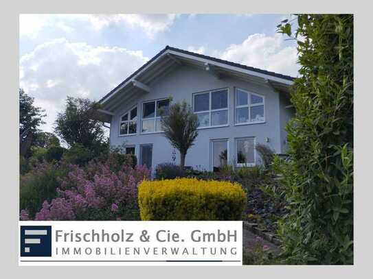 Exklusives Einfamilienhaus mit unverbauter Aussicht in Schalksmühle-Rotthausen zu verkaufen!