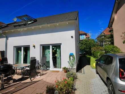 Hausen-Moderne DHH in ruhiger Lage