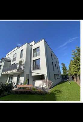 Exklusive 3-Zimmer-Wohnung mit gehobener Innenausstattung mit Balkon in Köln Höhenhaus