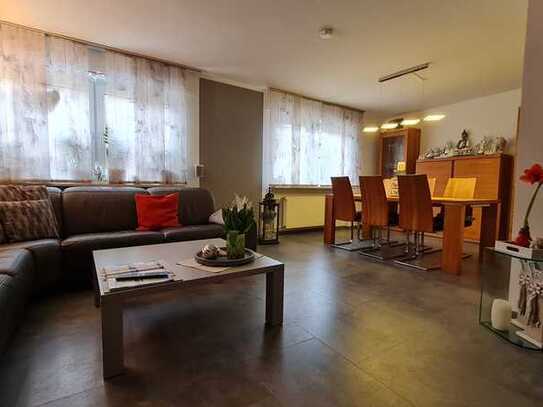 Helle und moderne 3-Zimmerwohnung mit großzügigem Balkon