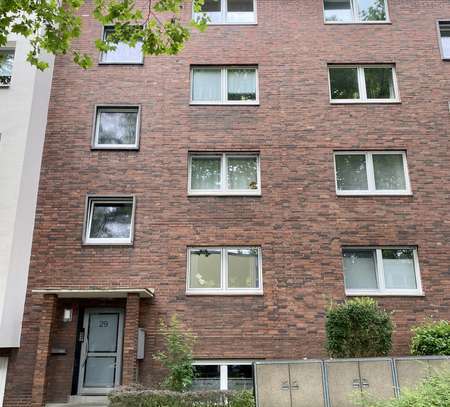 Stilvolle 2 Zimmer-Wohnung in sehr ruhiger Lage mit Balkon