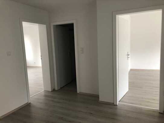 *TOP* Schöne 3 Zimmer-Wohnung mit Balkon