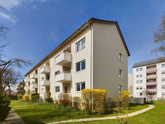 4-Zimmer-Wohnung im Hochparterre mit Balkon