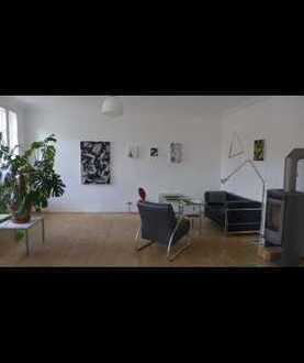 Attraktive 3,5-Zimmer-Wohnung mit Balkon und EBK in Schwäbisch ( Stadtmitte )
