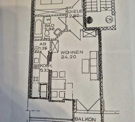 2-Zimmer-Dachgeschosswohnung in Zentrumsnähe