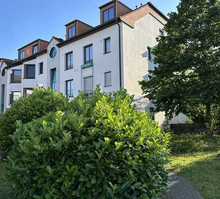 Erstbezug nach Sanierung! Zweizimmerwohnung mit Sonnenbalkon in gepflegter Wohnanlage in Wesseling