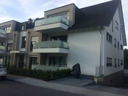 In Bonn: Gepflegte Wohnung mit drei Zimmern und Balkon
