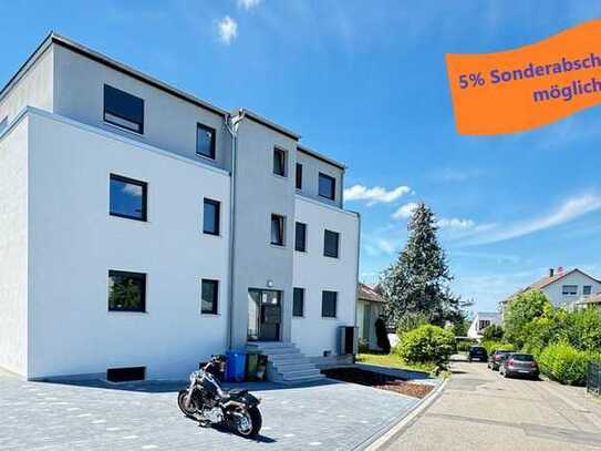 Balkonidylle im Grünen: Moderne Neubauwohnung im Obergeschoss in Malsch-Sulzbach