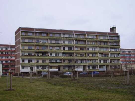 sehr günstige Wohnung mit Balkon im begrünten Wohnumfeld