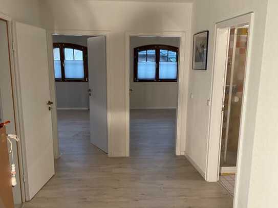 Exklusive 3-Raum-DG-Wohnung in Brühl