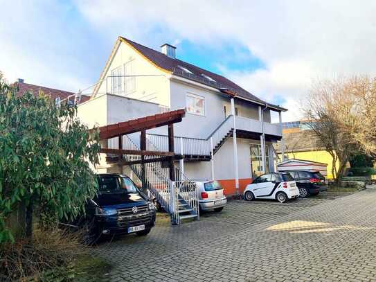 Wohnen wie in einem Haus, stilvolle Maisonette- Wohnung mit 149 qm Wohnfläche, plus Dachterrasse!