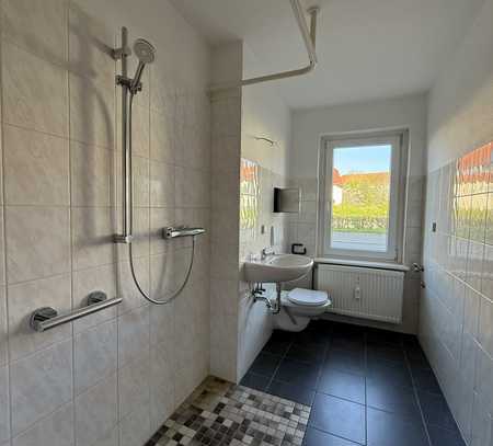 Singles und Paare aufgepasst! helle 2-Raumwohnung - LPZ 1_EG rechts