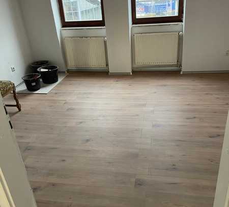 3 Zimmer Wohnung - Neues Bad -