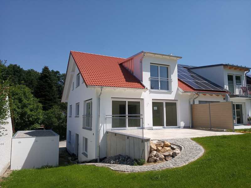                                                               Elegante DHH in Reichertshausen mit M&ouml;glichkeit f&uuml;r Einliegerwohnung                                                       in Reichertshausen (Pfaffenhofen an der Ilm)