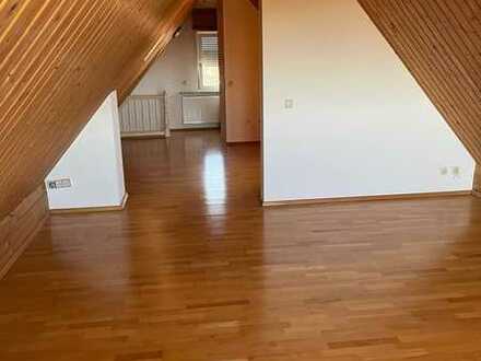 3-Zimmer-Maisonette-Wohnung mit Balkon und Einbauküche in Mannheim